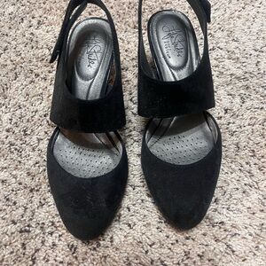 Black Women's Slingback Heels